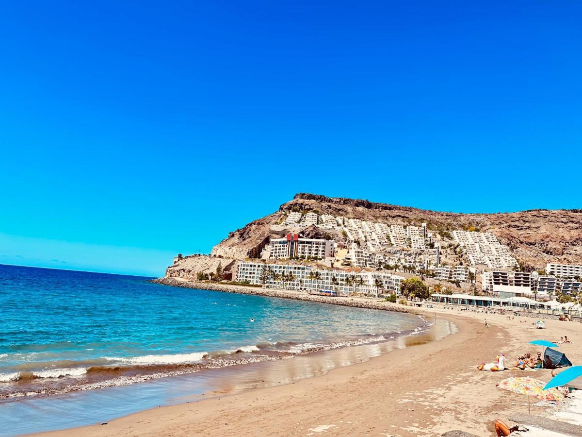 Playa Del Cura - Spacious Beachside Apartment Extérieur photo