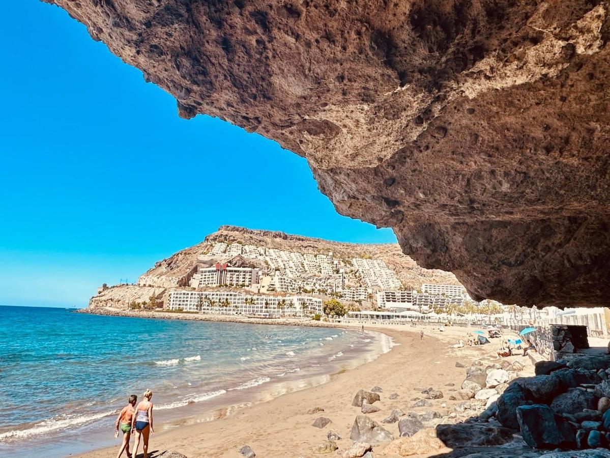 Playa Del Cura - Spacious Beachside Apartment Extérieur photo