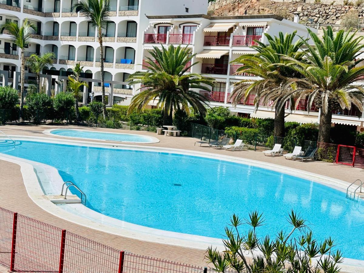 Playa Del Cura - Spacious Beachside Apartment Extérieur photo
