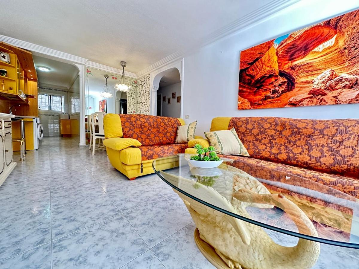 Playa Del Cura - Spacious Beachside Apartment Extérieur photo