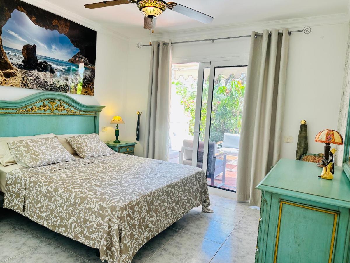 Playa Del Cura - Spacious Beachside Apartment Extérieur photo